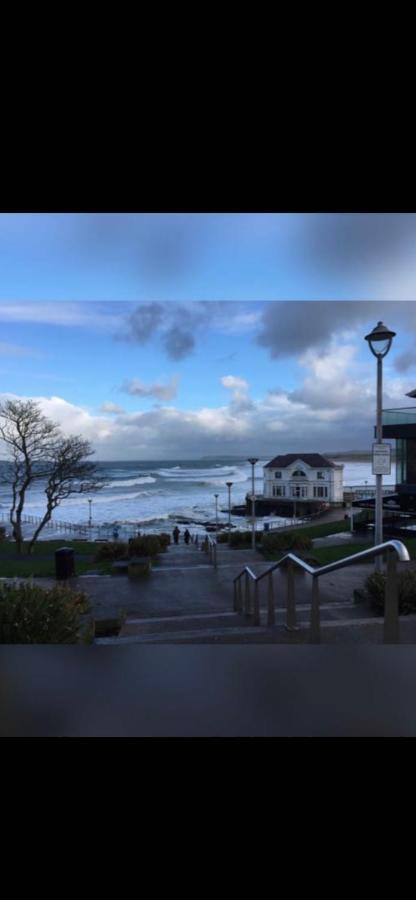 Causeway Street Holiday House Self Catering-Portrush Bagian luar foto