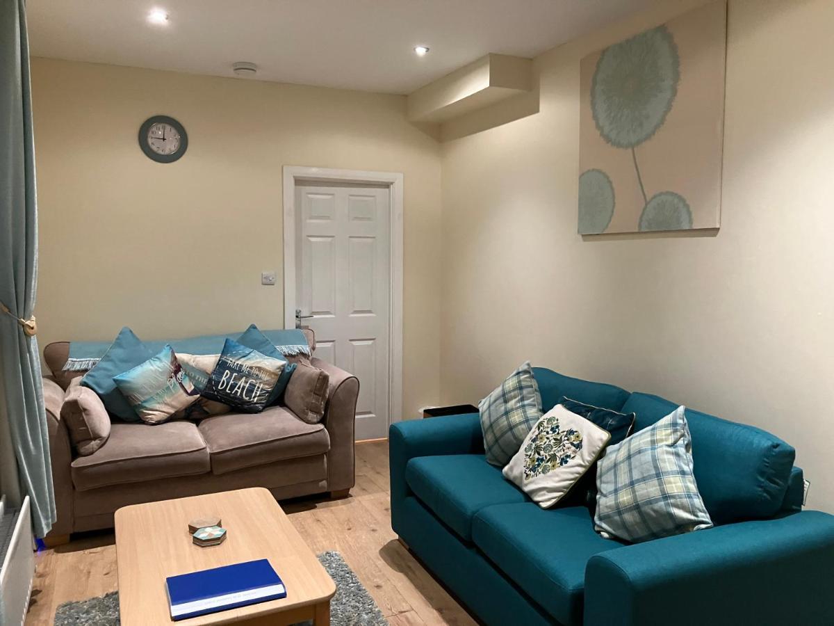 Causeway Street Holiday House Self Catering-Portrush Bagian luar foto