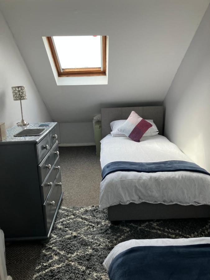 Causeway Street Holiday House Self Catering-Portrush Bagian luar foto